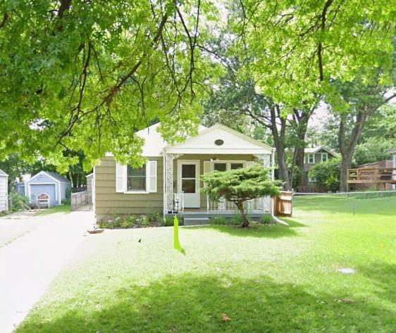 7934 Main St, Kansas City, MO 64114