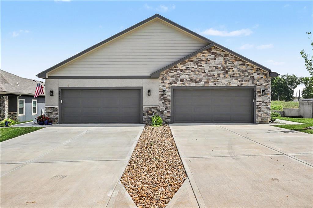 6145 Park St, Shawnee, KS 66216