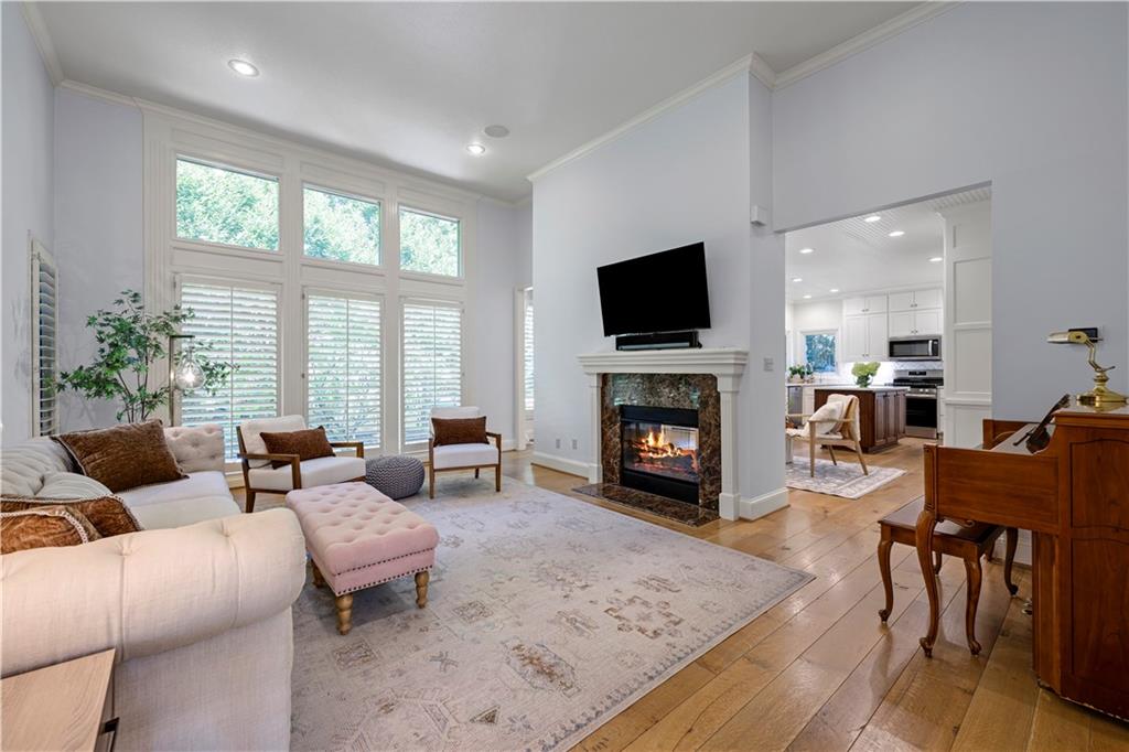 6229 W 128th St, Leawood, KS 66209