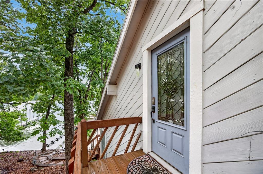 1563 Spring Valley Rd, Osage Beach, MO 65065