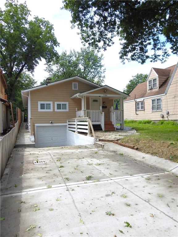 706 S Northern Blvd, Independence, MO 64053