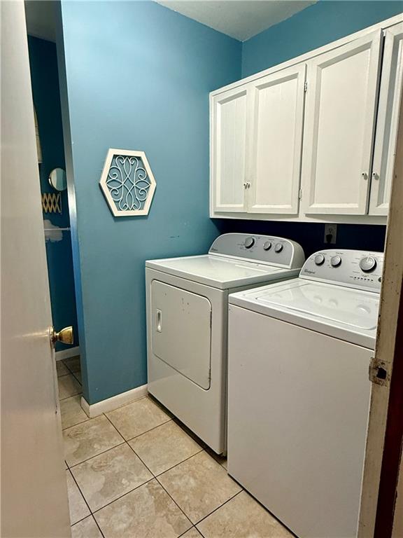 811 Jarboe St, Burlington, KS 66839