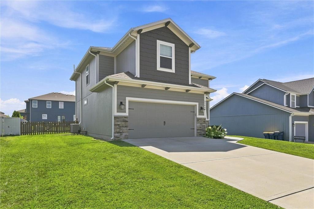 31445 W 85th St, De Soto, KS 66018