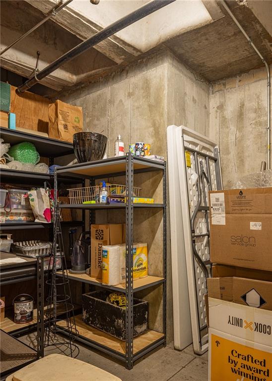 9100 Lamar Ave #207, Overland Park, KS 66207