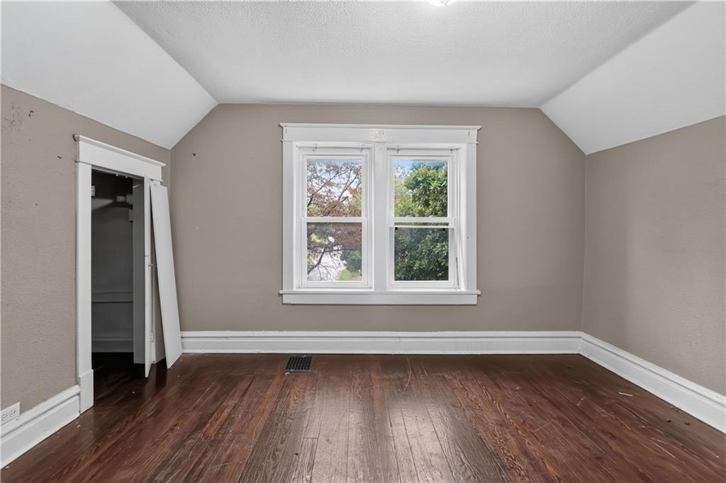 5026 The Paseo Blvd, Kansas City, MO 64109