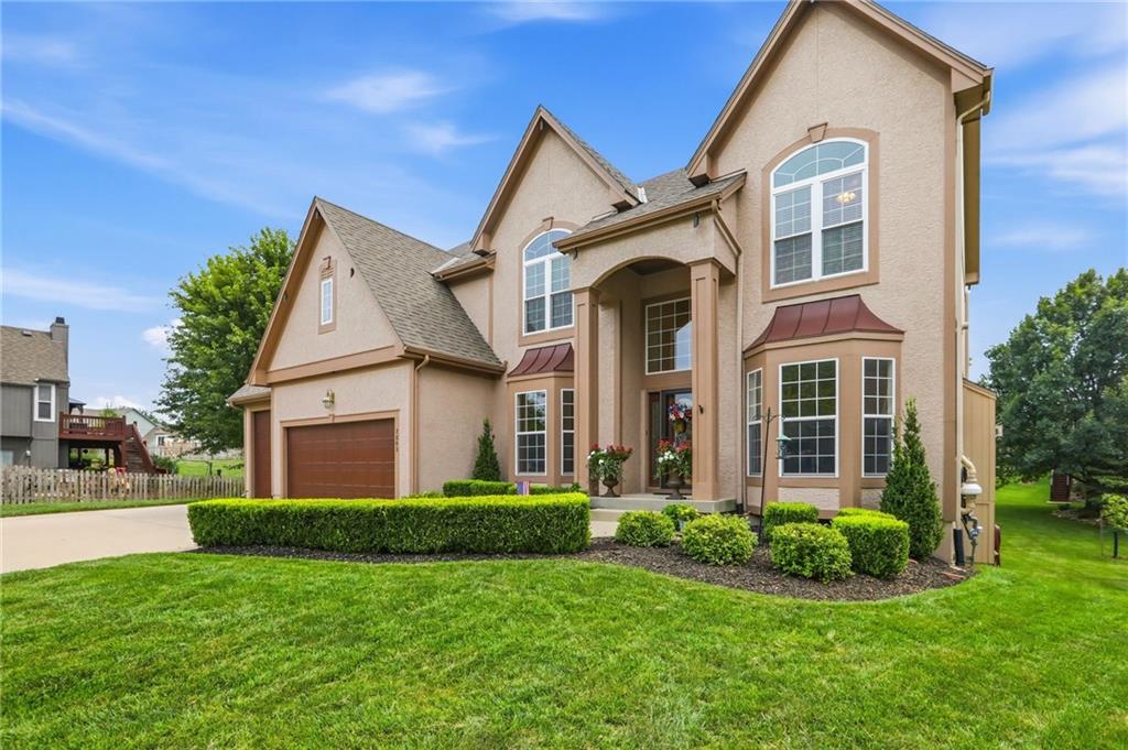 2603 SW Winterbrook Cir SW, Lee's Summit, MO 64081