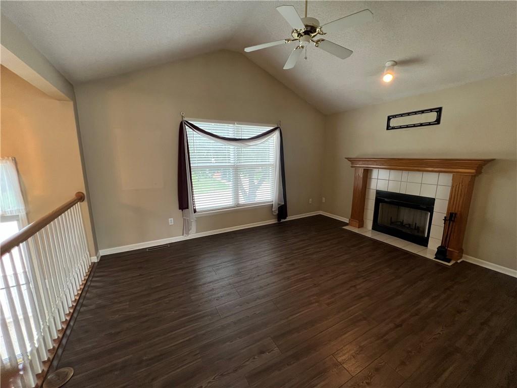 111 NE 103rd St, Kansas City, MO 64155