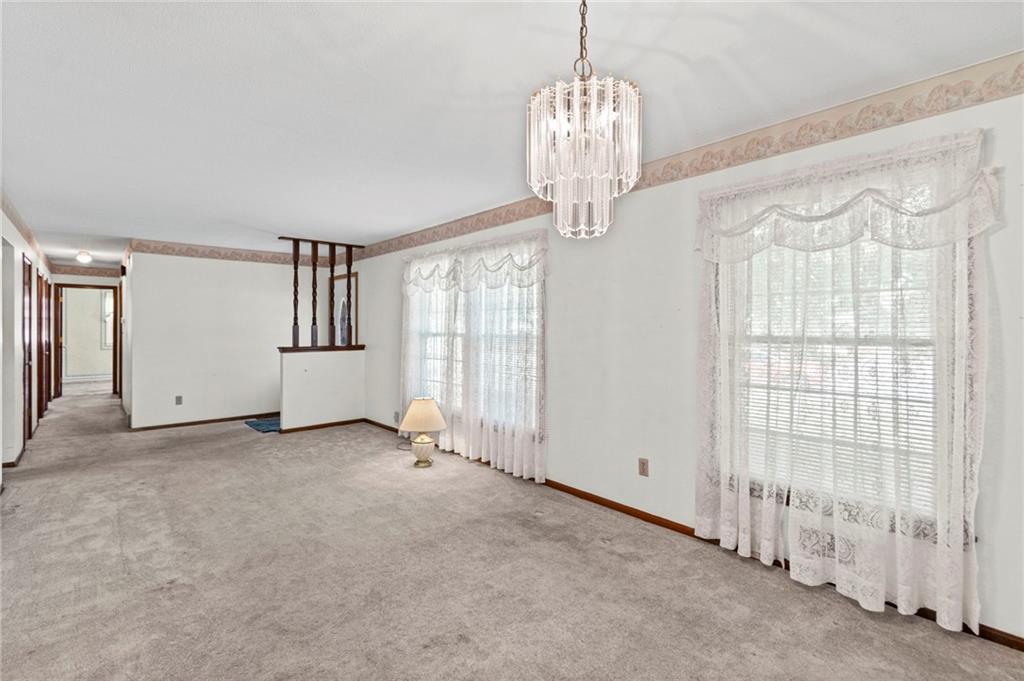 6610 N Montgall Ave, Kansas City, MO 64119