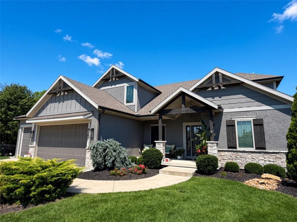 9103 SW 12th St, Lee's Summit, MO 64064