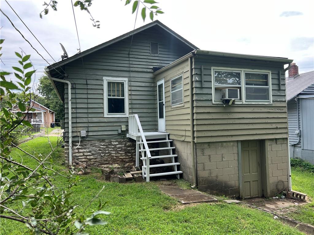 5736 Indiana Ave, Kansas City, MO 64130