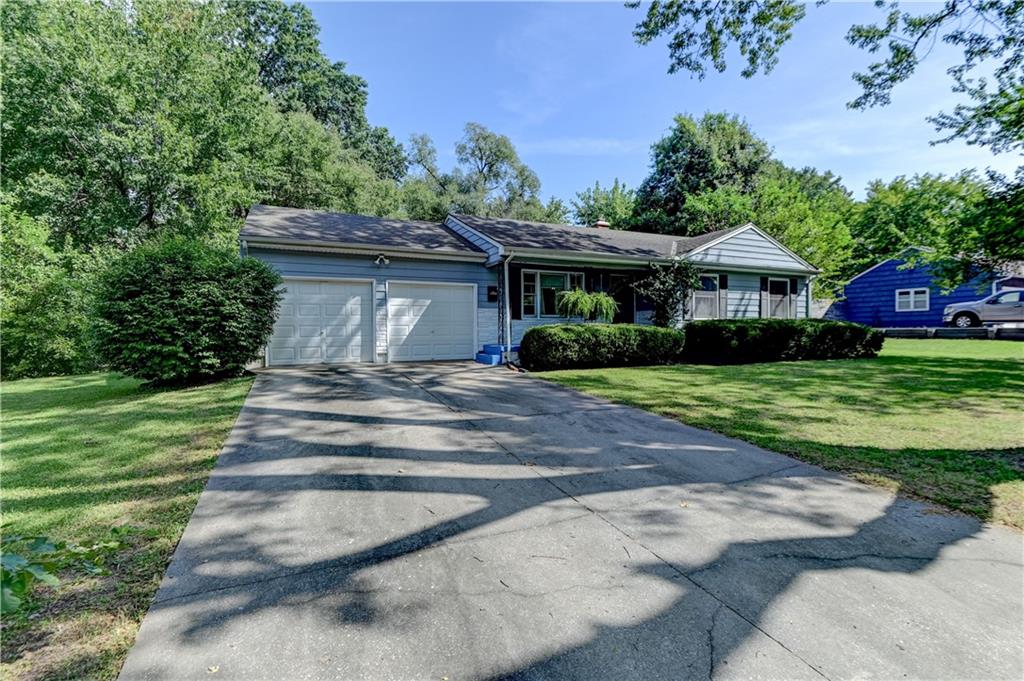 9704 E 81st St, Raytown, MO 64138