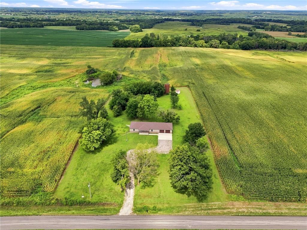 363 SE Pp Hw, Leeton, MO 64761