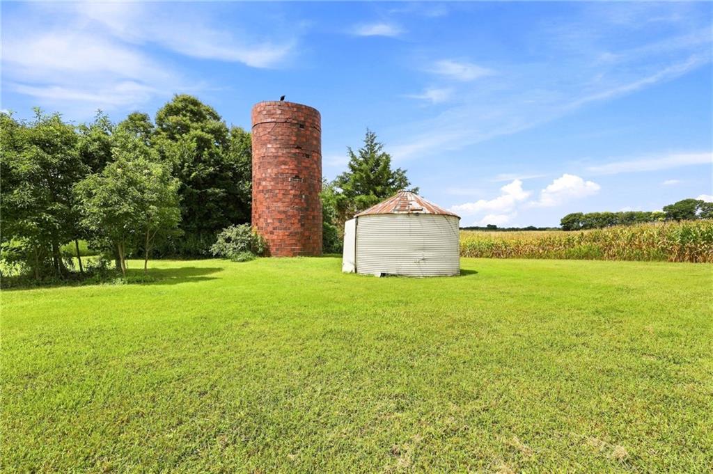 363 SE Pp Hw, Leeton, MO 64761