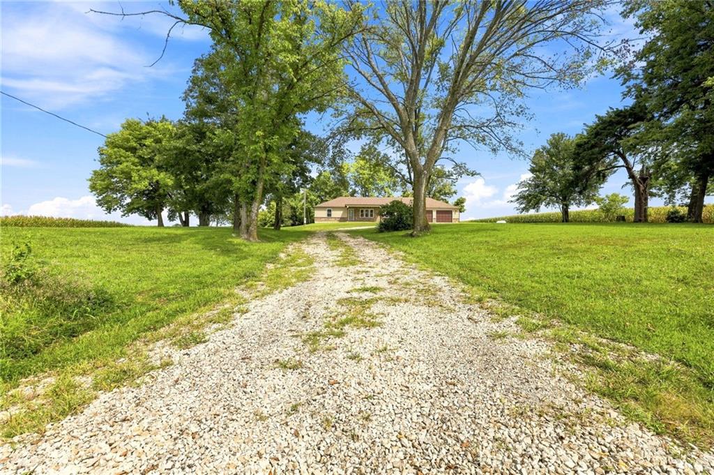 363 SE Pp Hw, Leeton, MO 64761