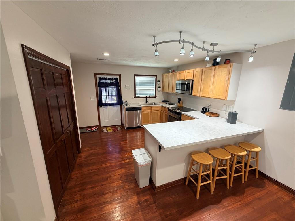 2010 S English St, Pittsburg, KS 66762