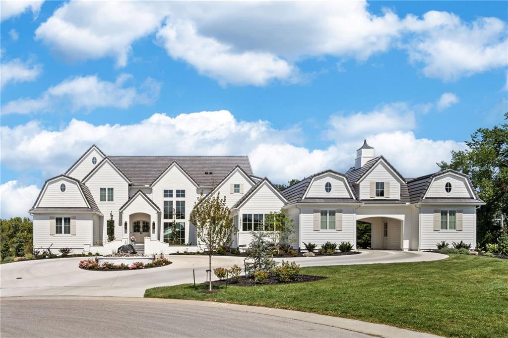 16801 Barton St, Overland Park, KS 66062