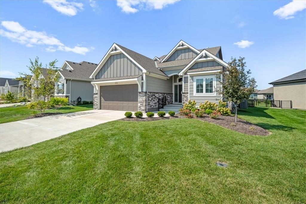 15336 W 173rd Ter, Olathe, KS 66062