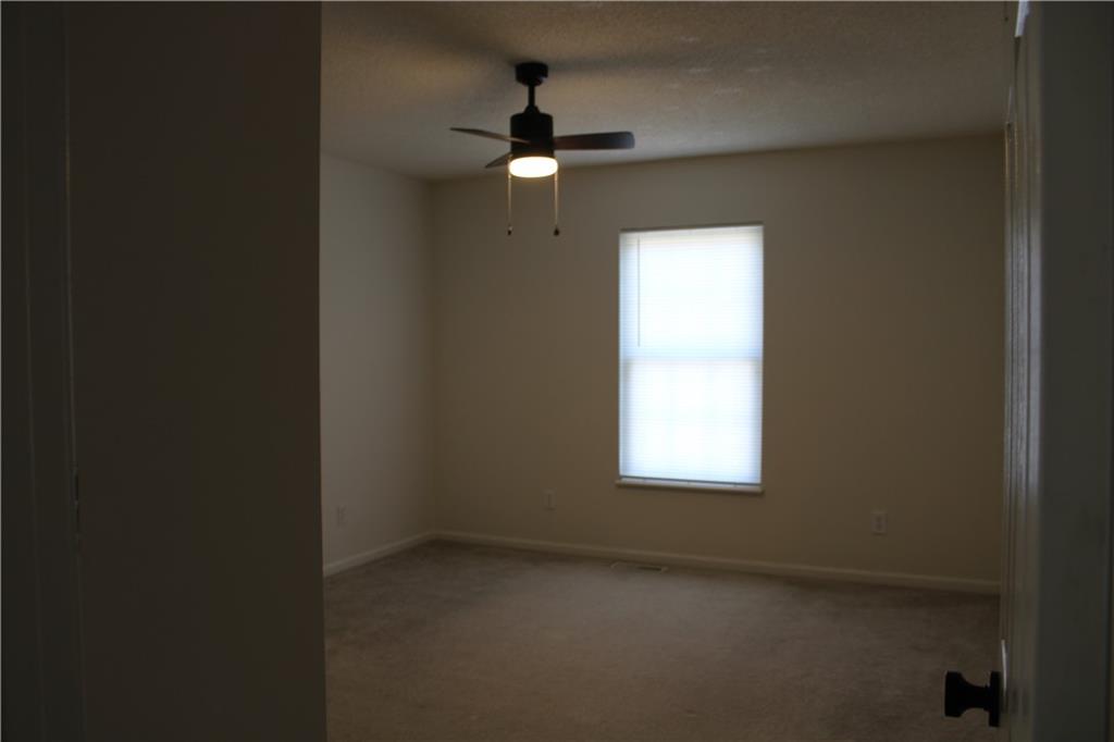 1412 Hamilton St, Warrensburg, MO 64093