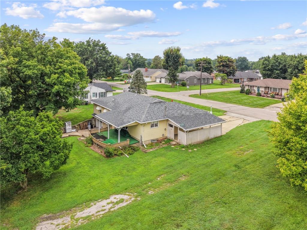 1412 N Main St, Carrollton, MO 64633
