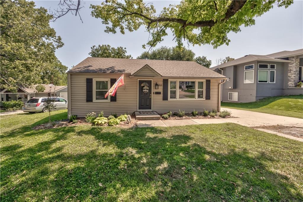 5531 Reeds Rd, Mission, KS 66202
