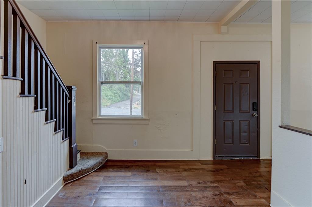 931 Kickapoo St, Leavenworth, KS 66048