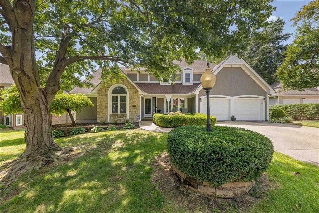 6728 N Quincy Cir, Kansas City, MO 64119