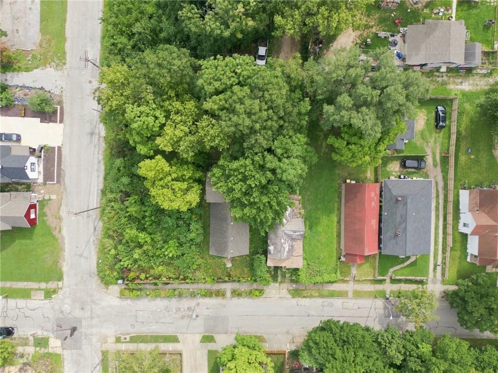 3003 Jarboe St, Kansas City, MO 64108