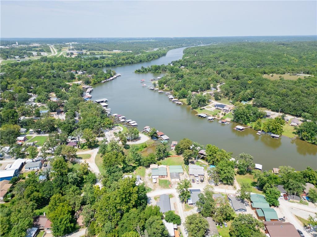 31569 Spring Ave, Warsaw, MO 65355