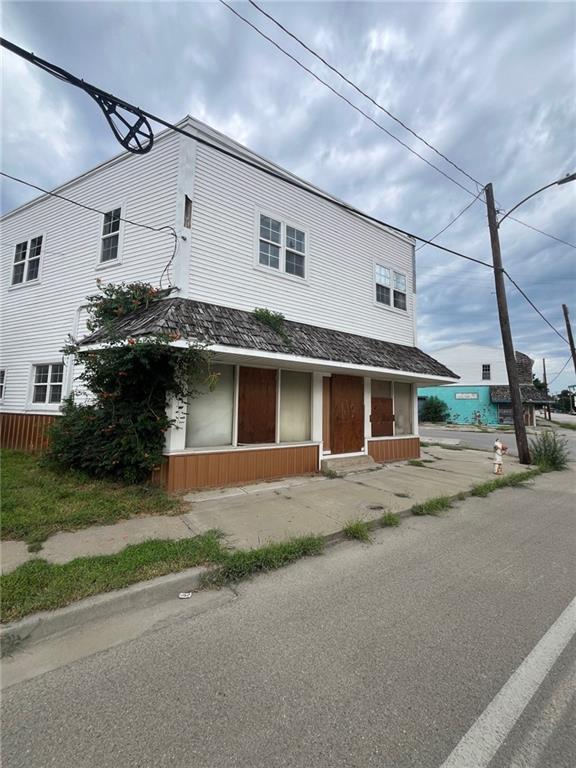3026 Saint Joseph Ave, St Joseph, MO 64505