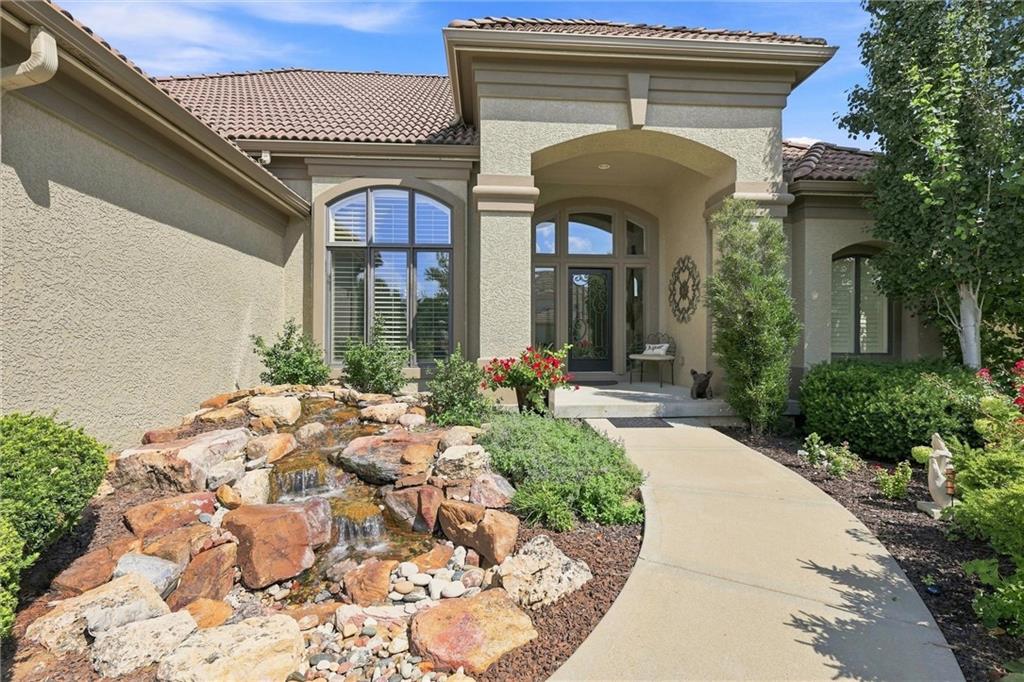 20230 W 90th Ter, Lenexa, KS 66220