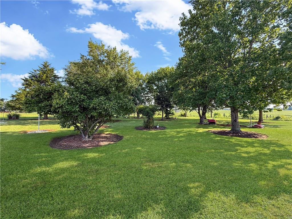 5555 Kinnamon Rd, Odessa, MO 64076