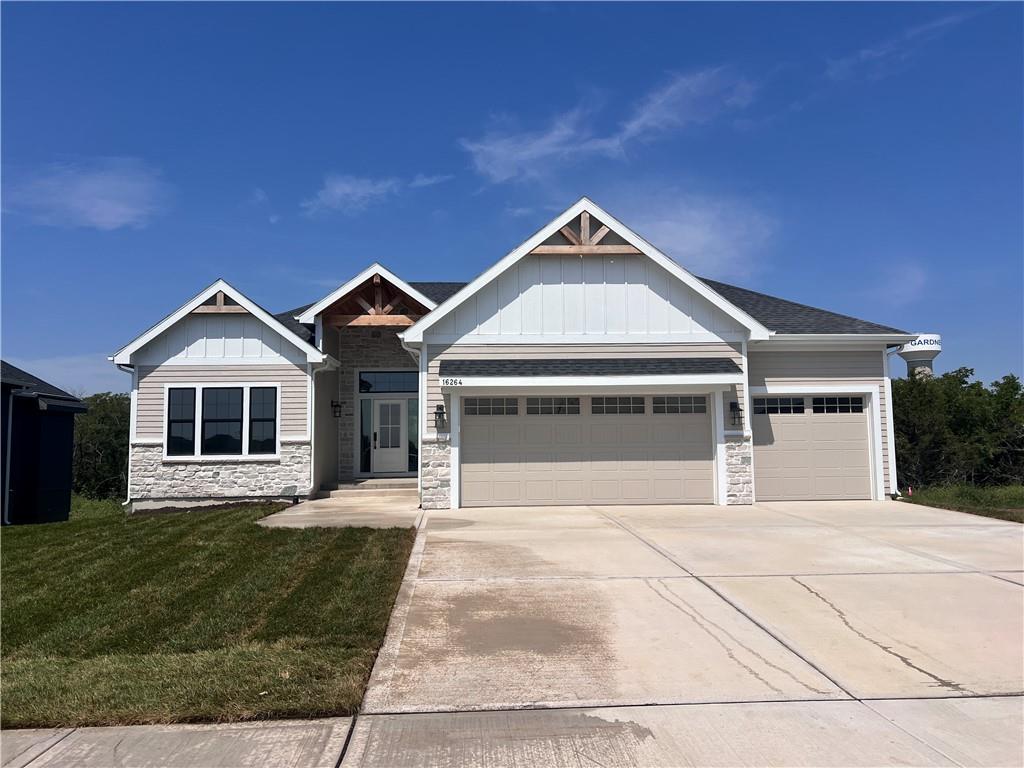 16264 Baxter St, Gardner, KS 66030