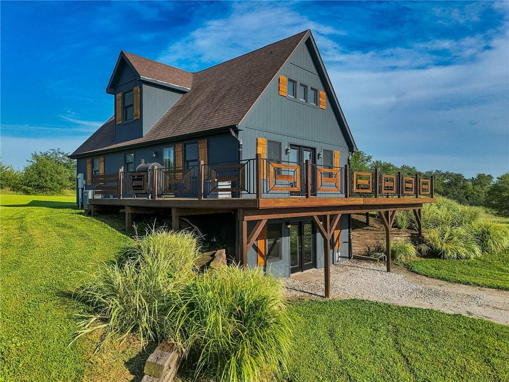 26815 330th St, Maryville, MO 64468