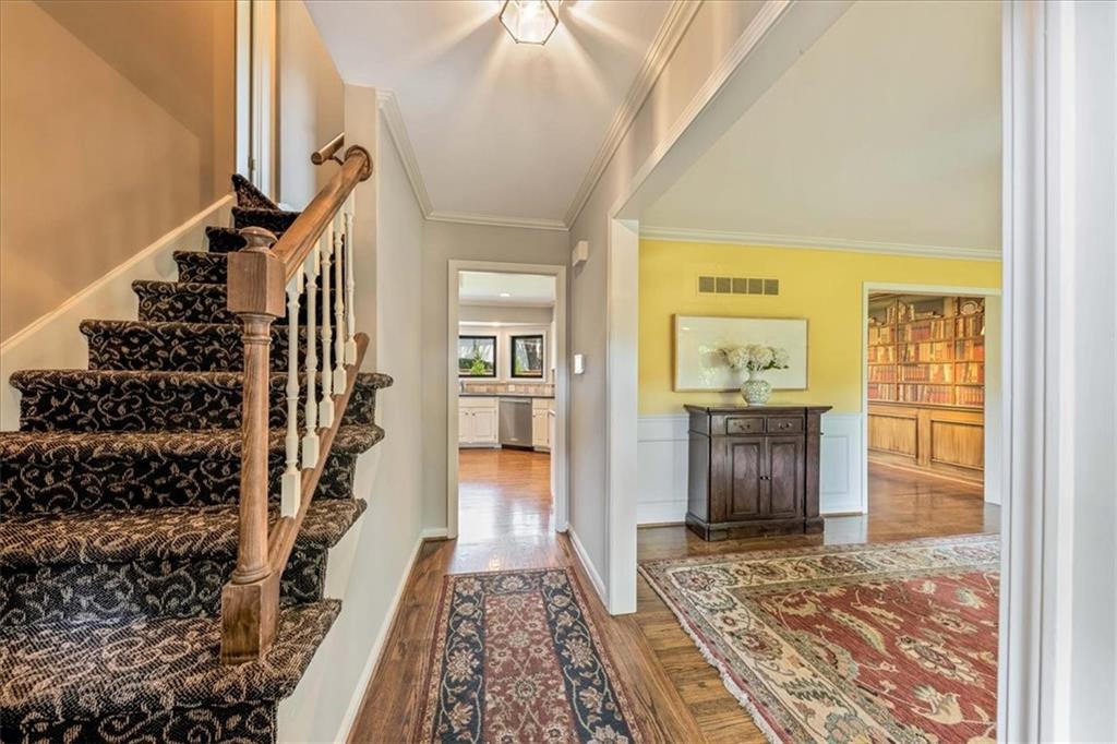 9909 Knox Dr, Overland Park, KS 66212