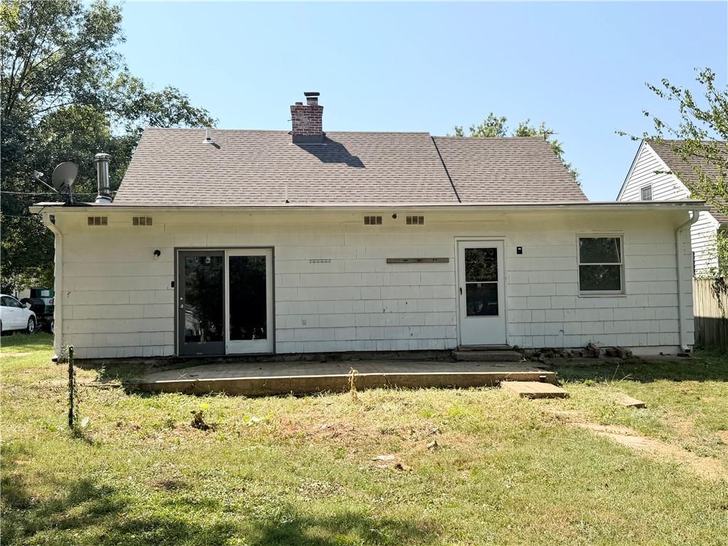 513 N Delaware St, Butler, MO 64730