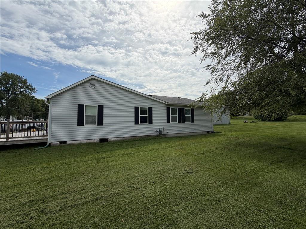 510 W Samuel St, Hamilton, MO 64644