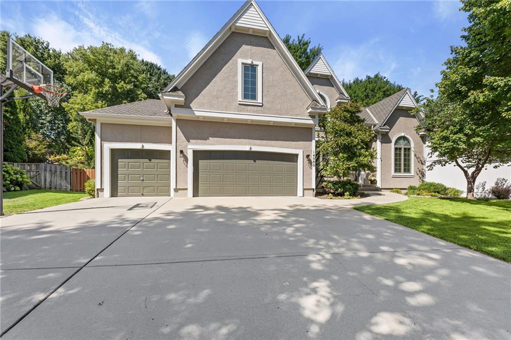 14080 S Hagan St, Olathe, KS 66062