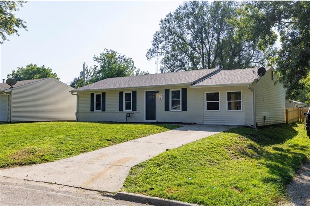 3304 Chippewa Ln, St Joseph, MO 64503