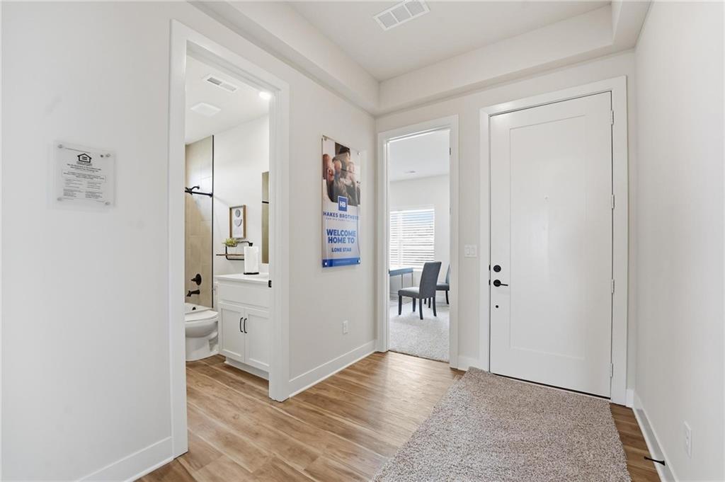 1842 Citadel Pl, Raymore, MO 64083