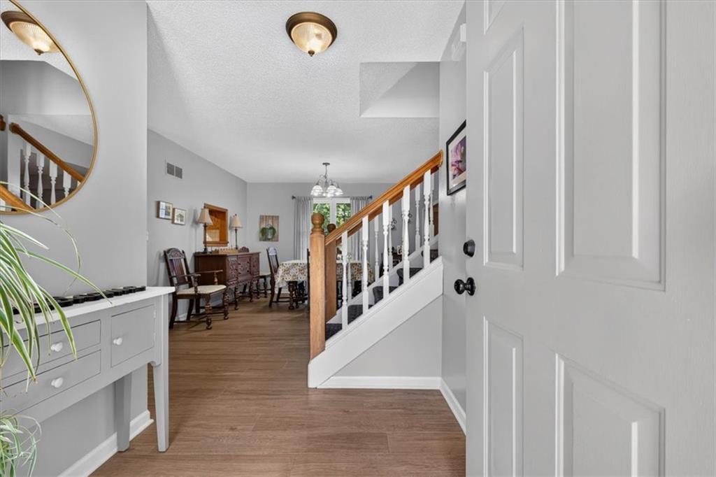 15738 W 148th Ter, Olathe, KS 66062
