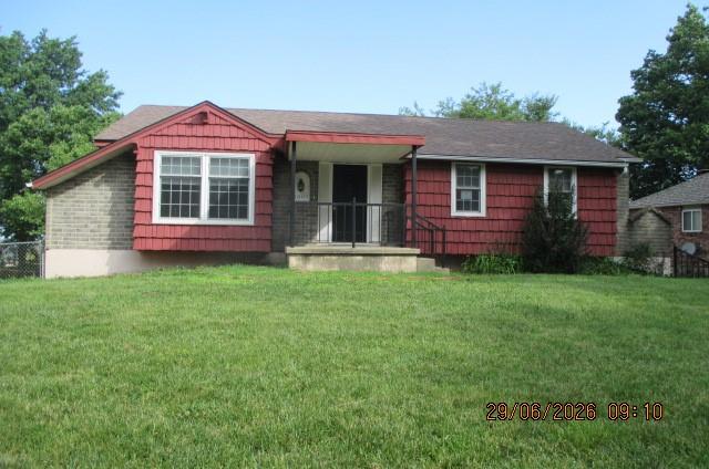 1001 NW Canterbury Rd, Blue Springs, MO 64015
