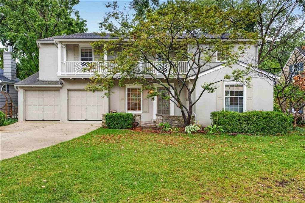 5315 Mission Woods Ter, Mission Woods, KS 66205