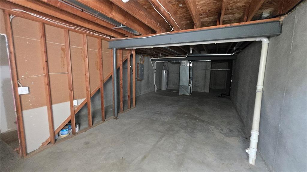 425 Hawthorne Blvd #4, Warrensburg, MO 64093