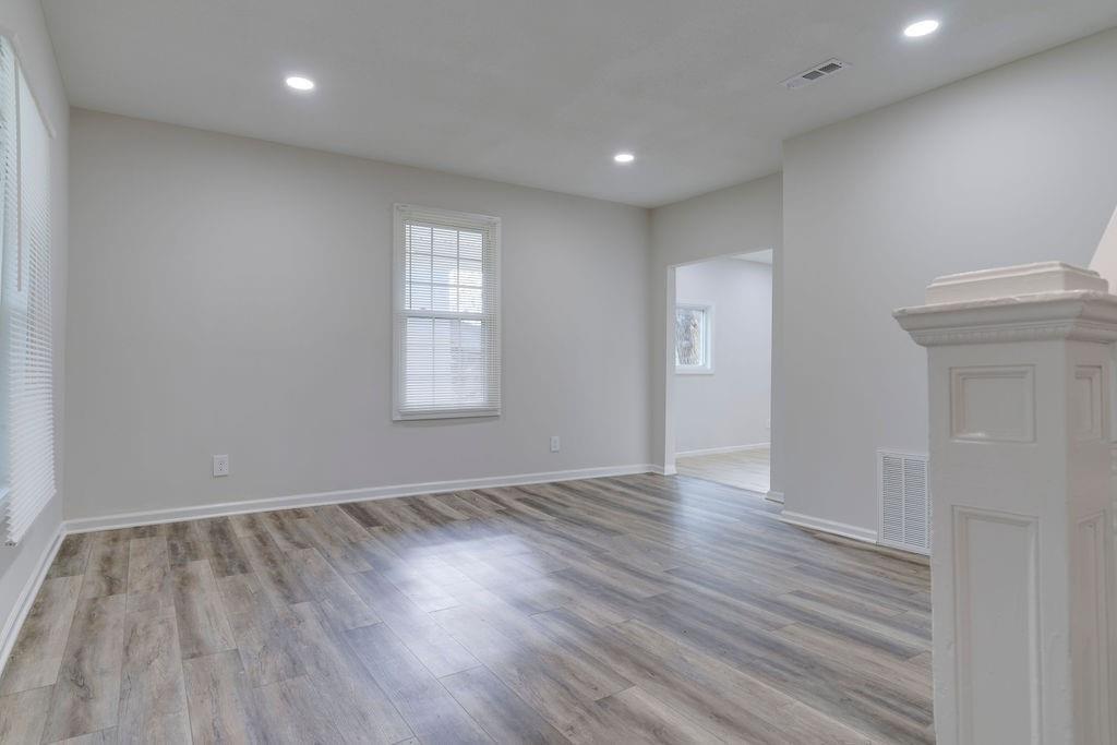407 Olive St, Leavenworth, KS 66048