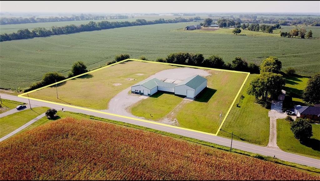 26274 H Hw, Marshall, MO 65340