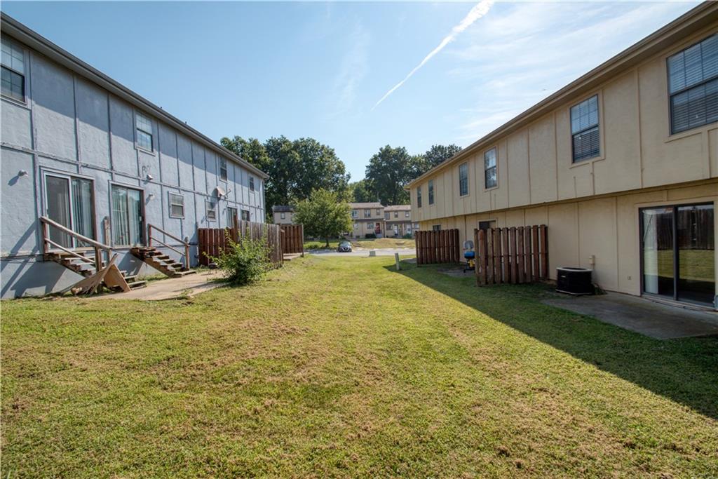 7436 E 115th Ter, Kansas City, MO 64134