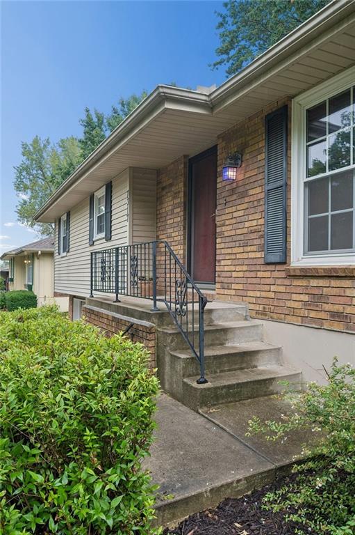 7317 NW 77th Ter, Kansas City, MO 64152