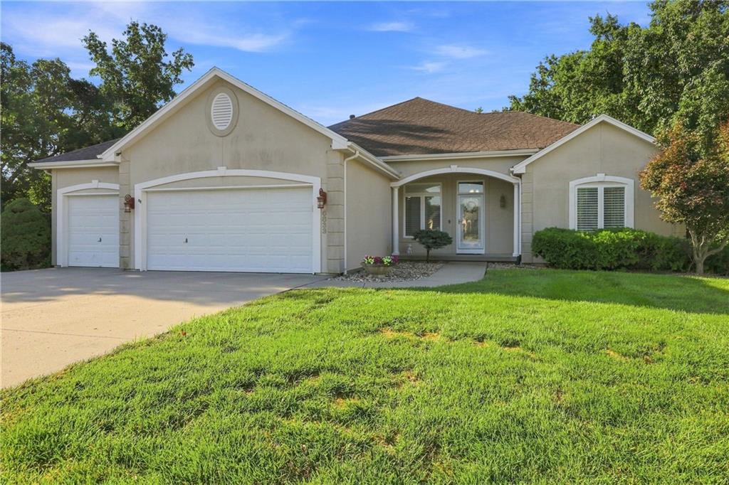 6833 Woodside Ave, Kansas City, MO 64133