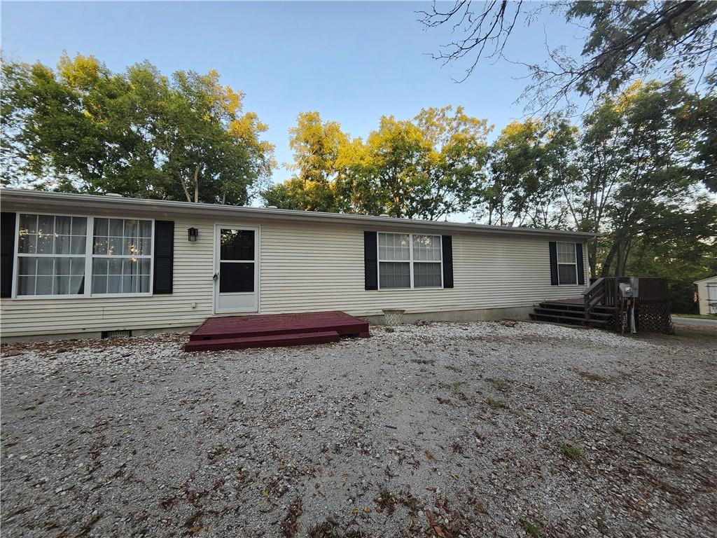 133 Timber Valley Dr, Linn Valley, KS 66040