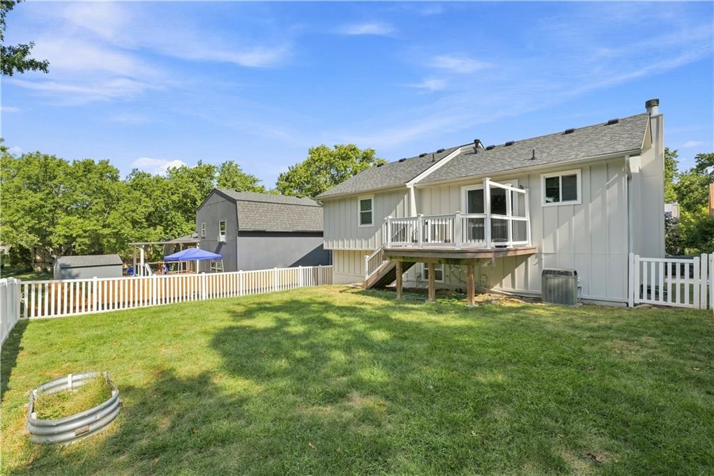 16407 W 126th St, Olathe, KS 66062